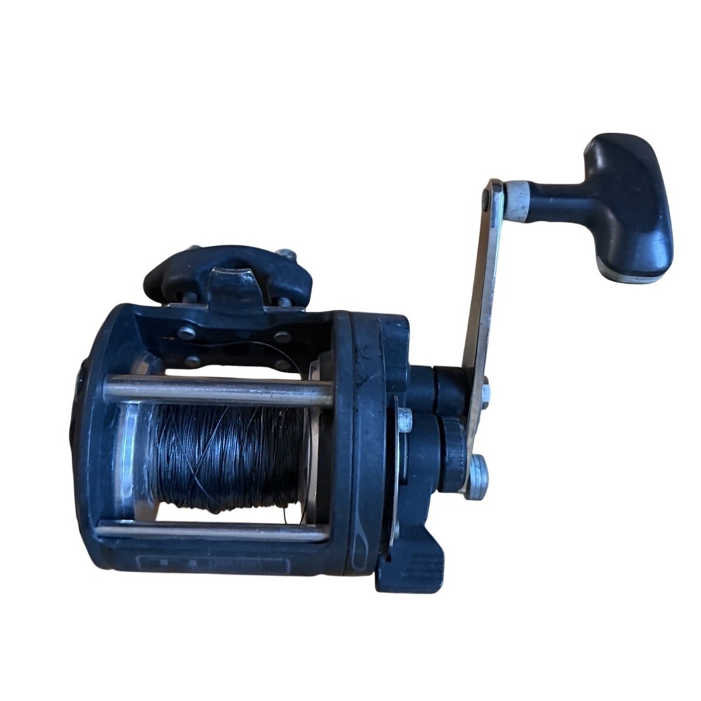 Okuma Titus Platinum TI 50 Trolling Reel Saltwater Lever Drag 4.2:1 Gear Ratio